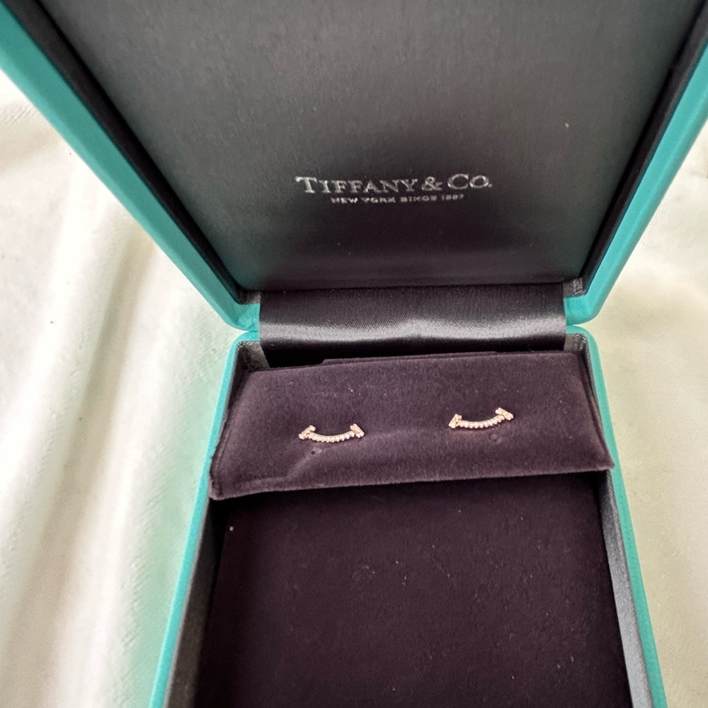 Tiffany & Co. “Tiffany T - Smile Mini Earrings in Rose Gold with Diamonds”